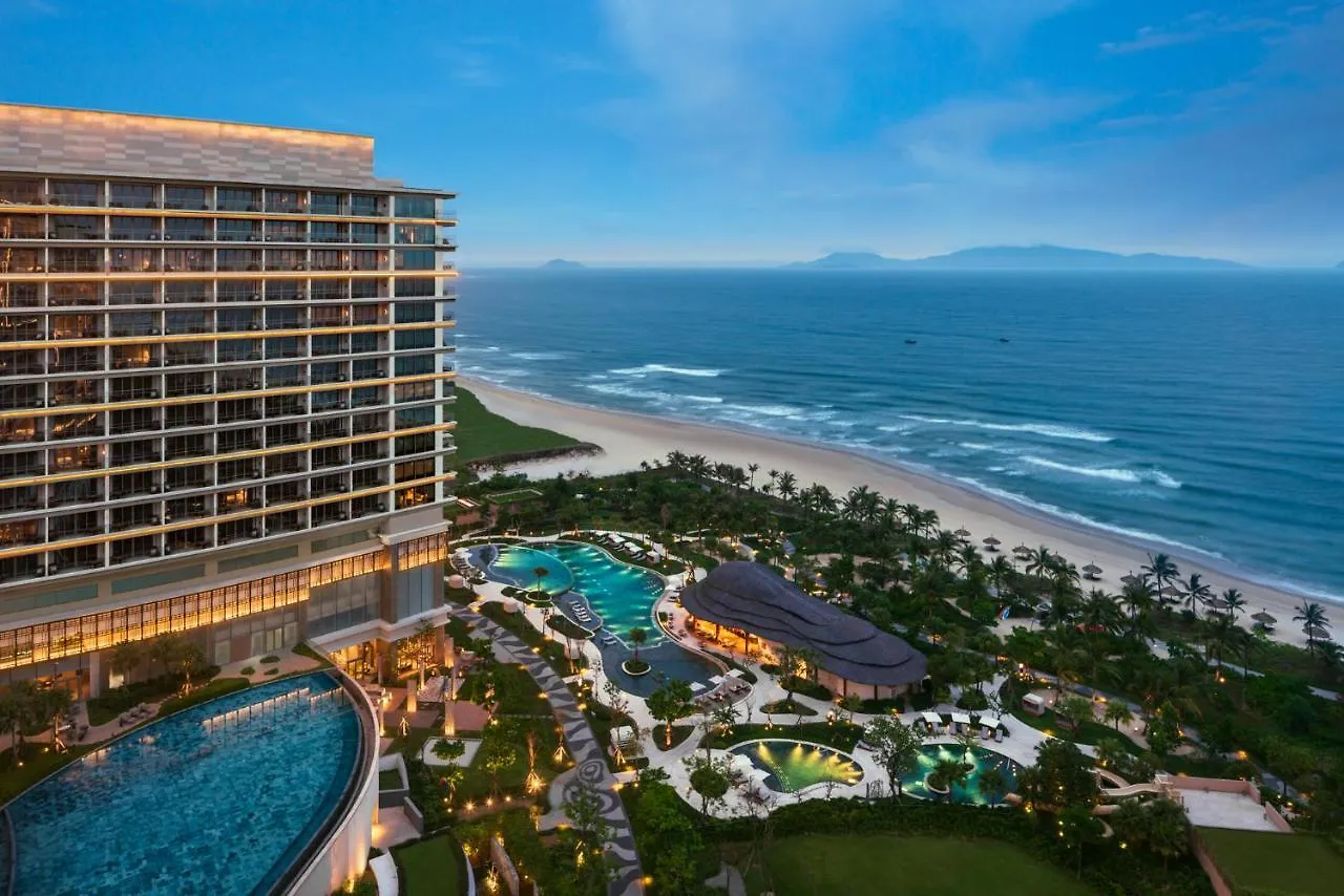 New World Hoiana Beach Resort Hoi An